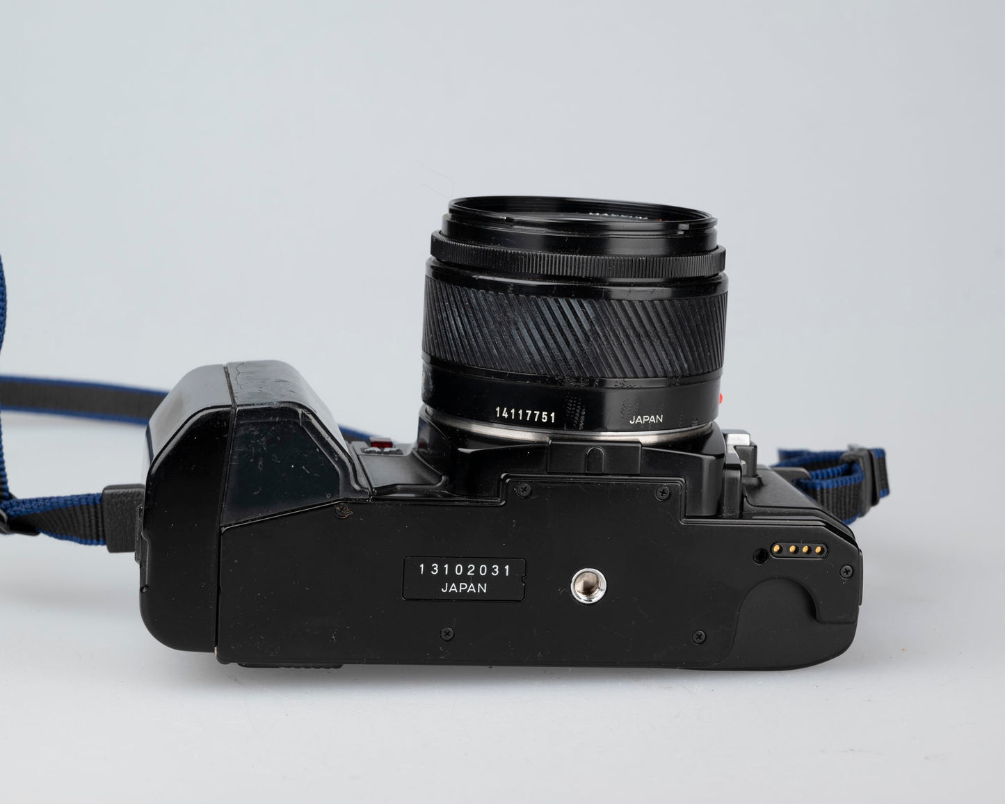 Minolta Maxxum 7000 Reflex à film 35 mm avec objectif 24 mm f2.8 (série 13102031)