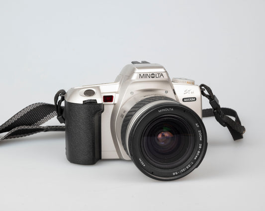 Minolta Maxxum XTsi 35mm film SLR w/ 28-80mm lens (serial 97011088)