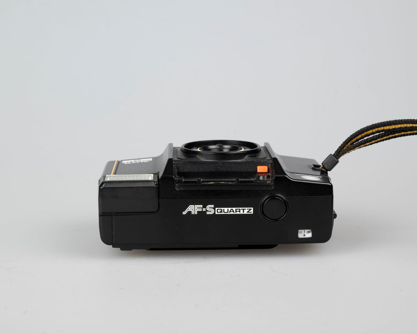 Minolta AF-S Quartz Auto Focus D " 35mm camera (serial 5004699)