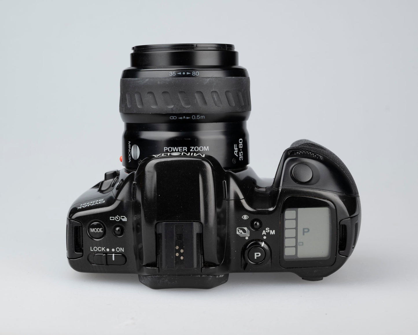 Minolta Dynax 500si 35mm film SLR w/ Maxxum Af 35-80 power zoom lens (serial 98601250)