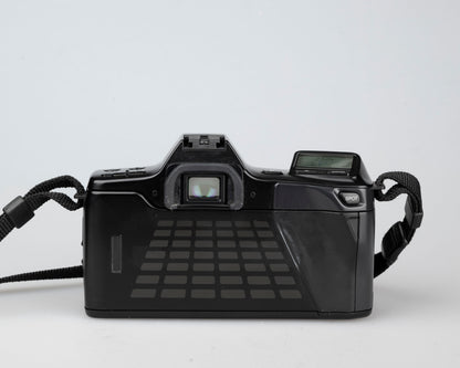 Ensemble reflex Minolta Dynax 7000i 35 mm avec objectif 50 mm f1.7 + flash 3200i