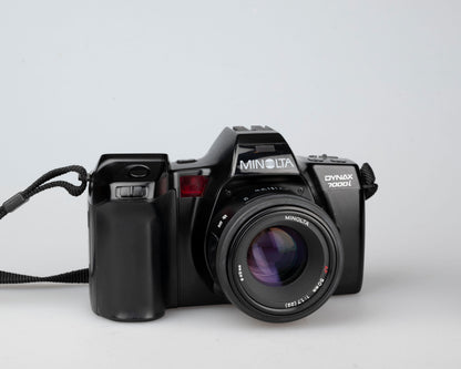 Ensemble reflex Minolta Dynax 7000i 35 mm avec objectif 50 mm f1.7 + flash 3200i