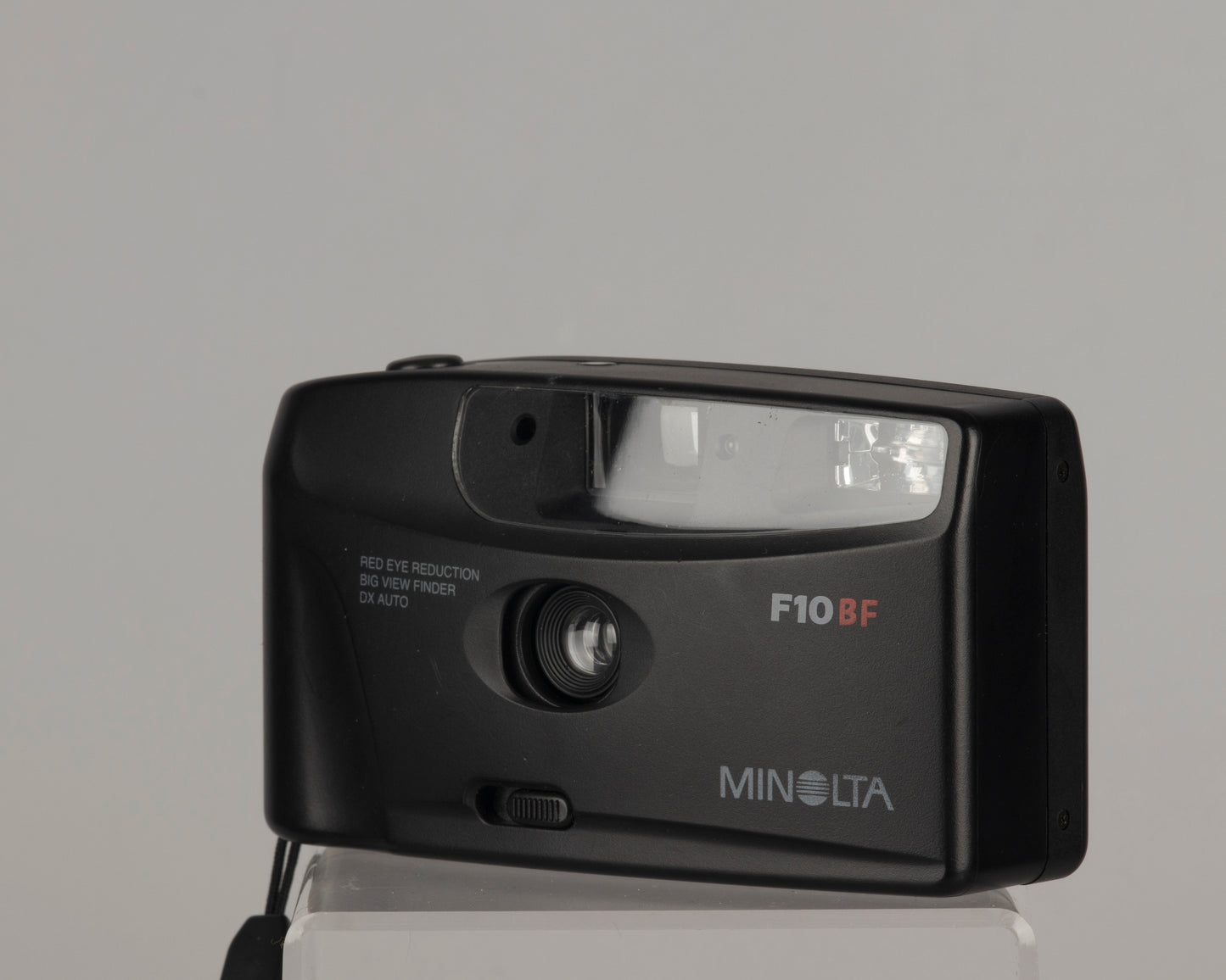 Appareil photo argentique Minolta F10BF 35 mm avec étui (série 34830119)