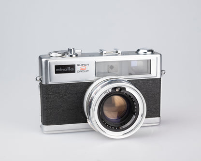 Minolta Hi-Matic 11 35mm rangefinder camera w/ 'ever-ready' case