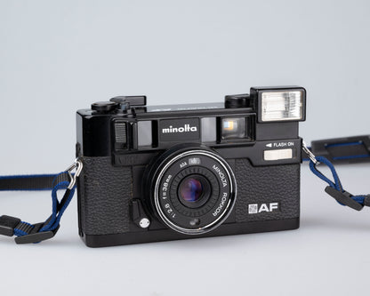 Appareil photo Minolta Hi-Matic AF 35 mm (série 575193)