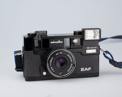 Appareil photo Minolta Hi-Matic AF 35 mm (série 575193)