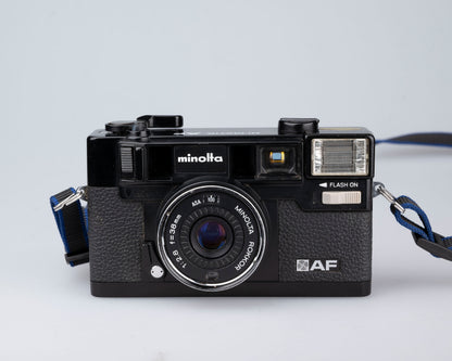 Appareil photo Minolta Hi-Matic AF 35 mm (série 575193)