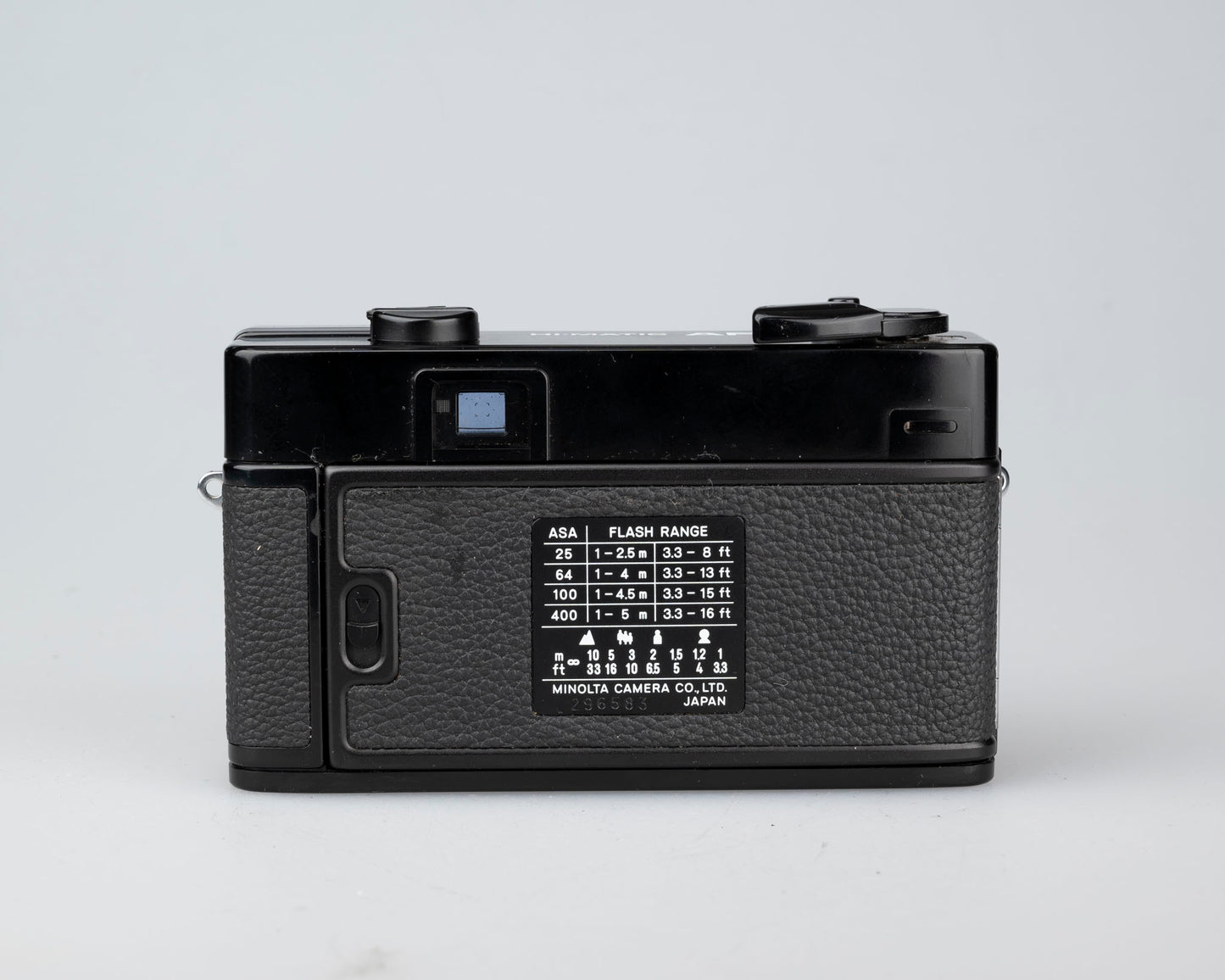 Appareil photo Minolta Hi-Matic AF 35 mm avec étui toujours prêt (série 296583)