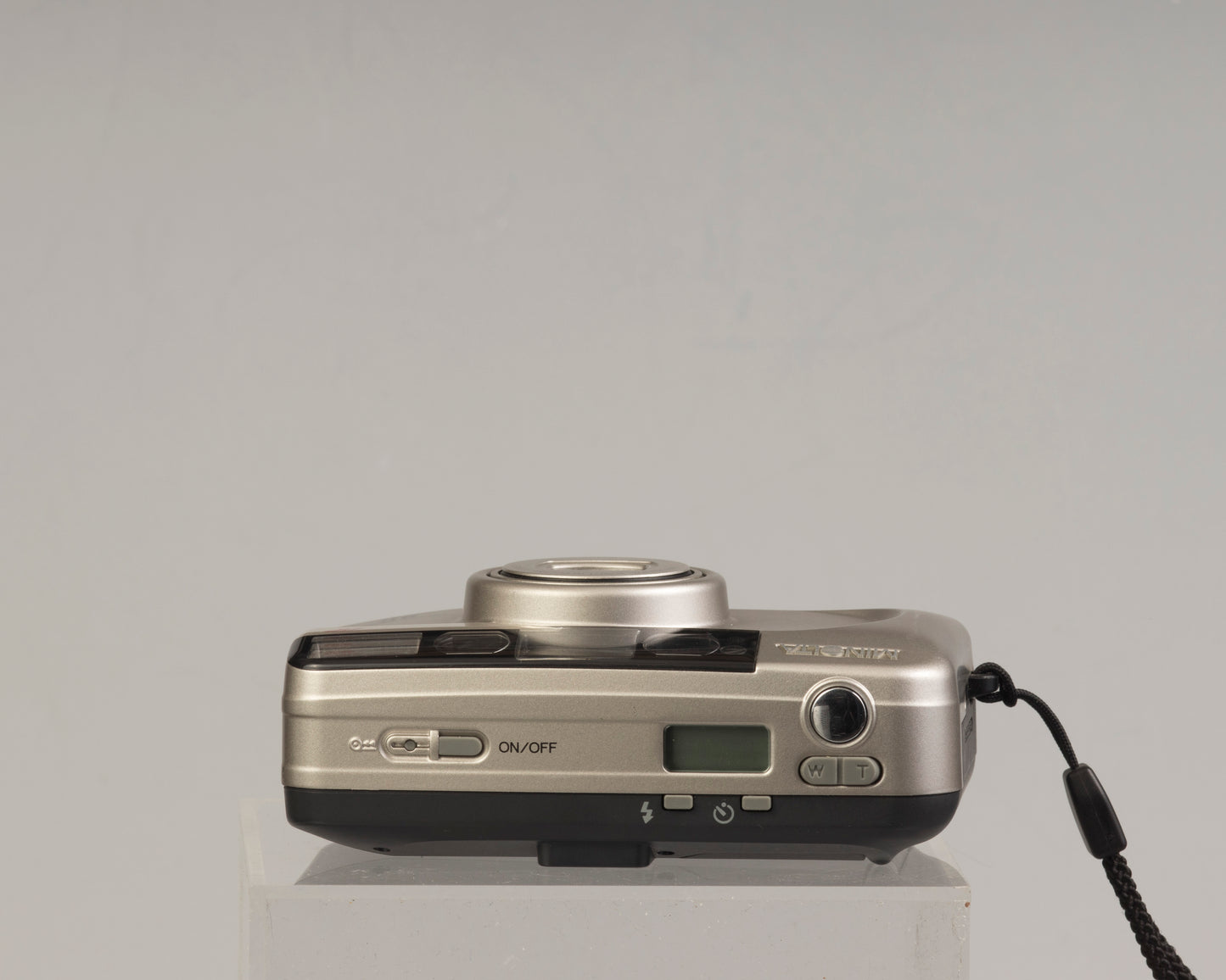 Minolta Riva Zoom 35mm camera (serial 40205956)