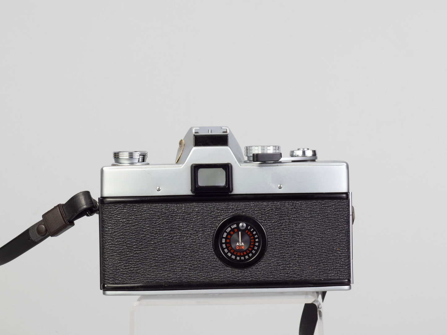 Minolta SRT 101 SLR 35 mm avec objectif MC Rokkor PF 55 mm f1.7 + étui toujours prêt