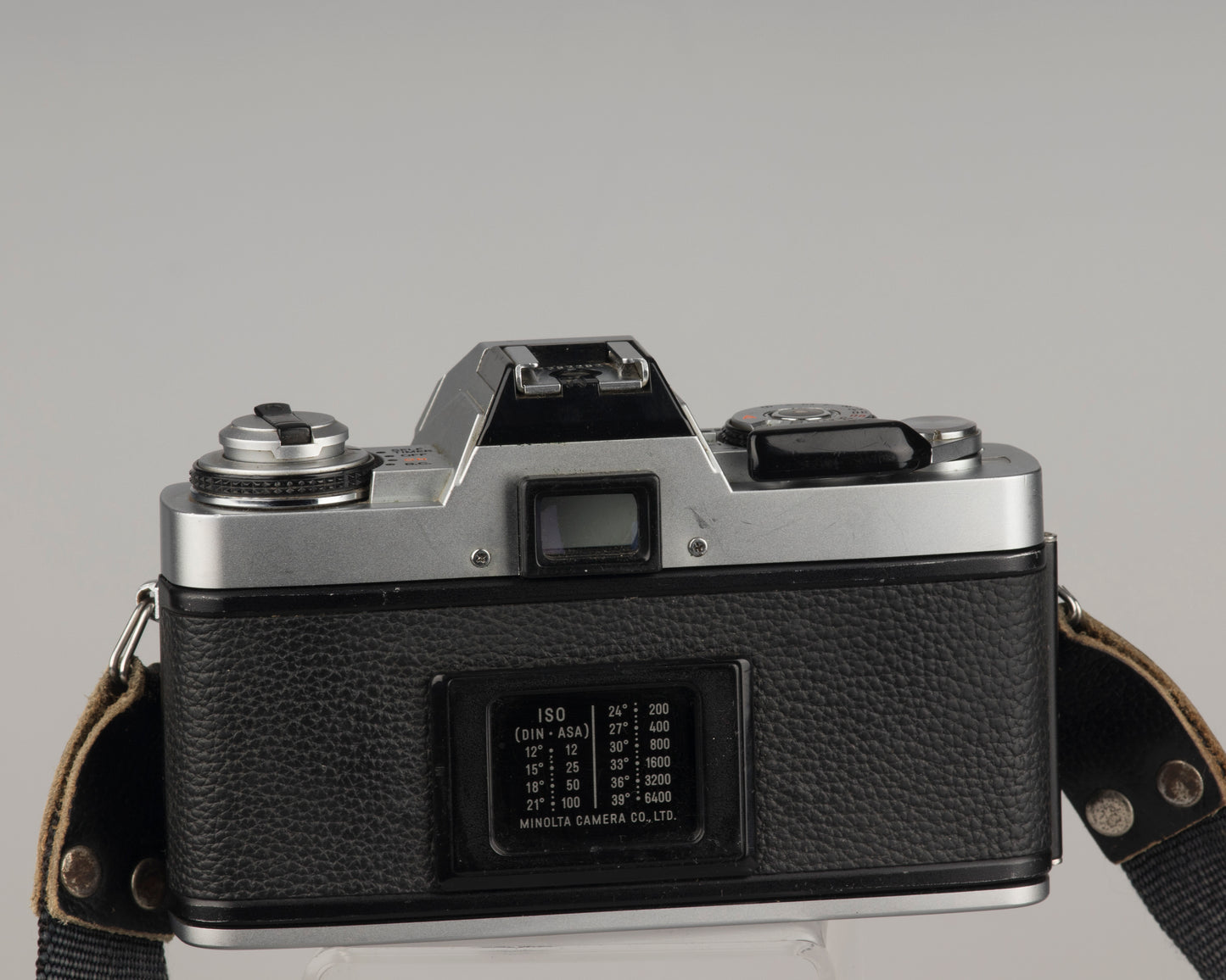 Minolta XG-1n 35mm SLR with 50mm f1.7 lens