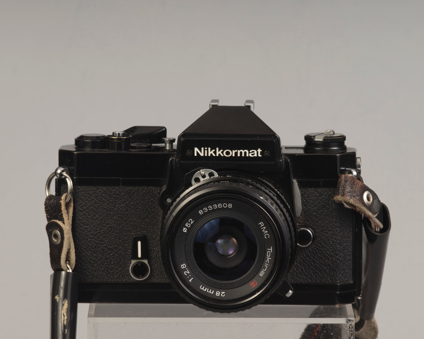 Appareil photo reflex Nikon Nikkormat FT2 35 mm avec objectif RMC Tokina II 28 mm f2.8