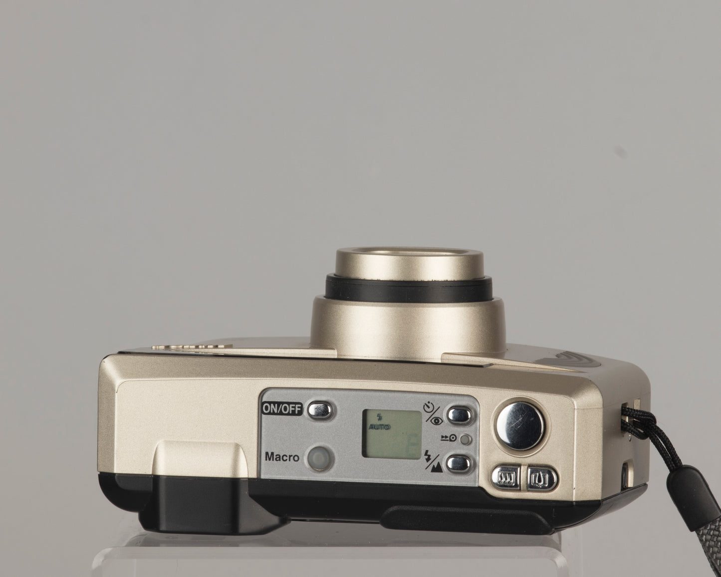 Appareil photo Nikon One Touch Zoom 90 35 mm avec étui et manuel (série 5146805)