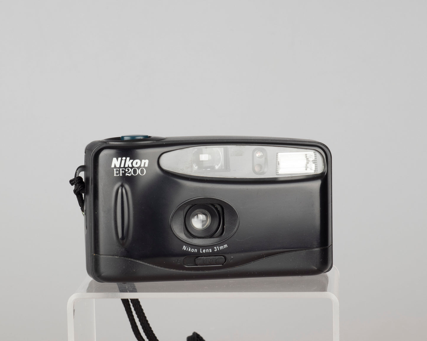 The Nikon EF200 (aka Nice Touch 2) is a simple point-and-shoot from the 1990s featuring a 31mm wide angle lens