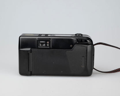 Nikon Zoom Touch 500 35mm camera (serial 5059546)