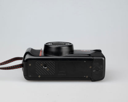 Nikon Zoom Touch 500 35mm camera (serial 5059546)