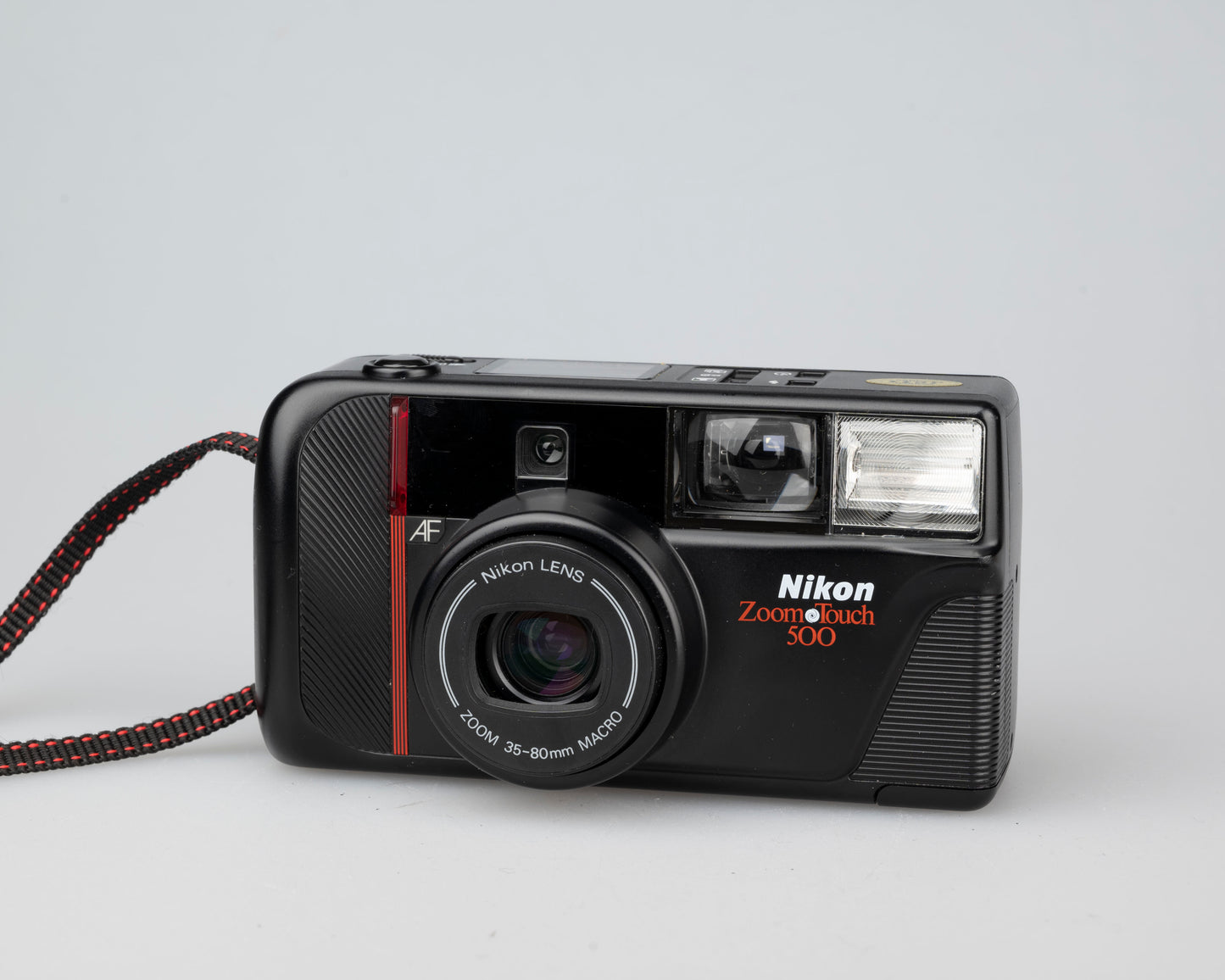 Nikon Zoom Touch 500 35mm camera (serial 5059546)