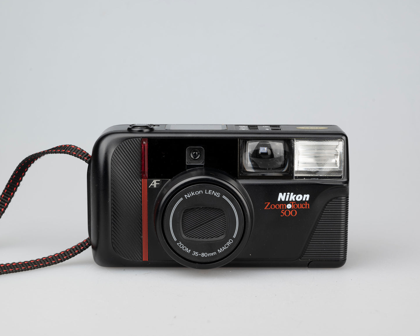 Nikon Zoom Touch 500 35mm camera (serial 5059546)