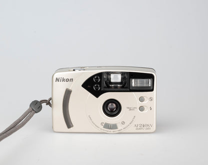Appareil photo argentique Nikon AF240SV 35 mm (série 6142798)