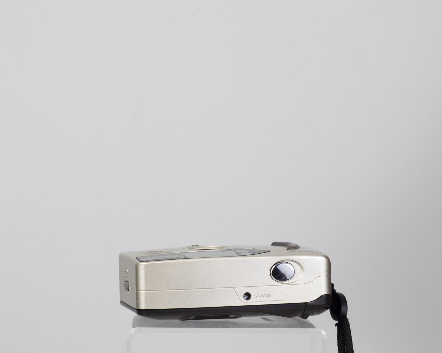 Appareil photo argentique Nikon AF240SV 35 mm (série 6038749)