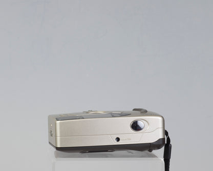 Appareil photo Nikon AF240SV 35 mm avec étui (série 5837134)