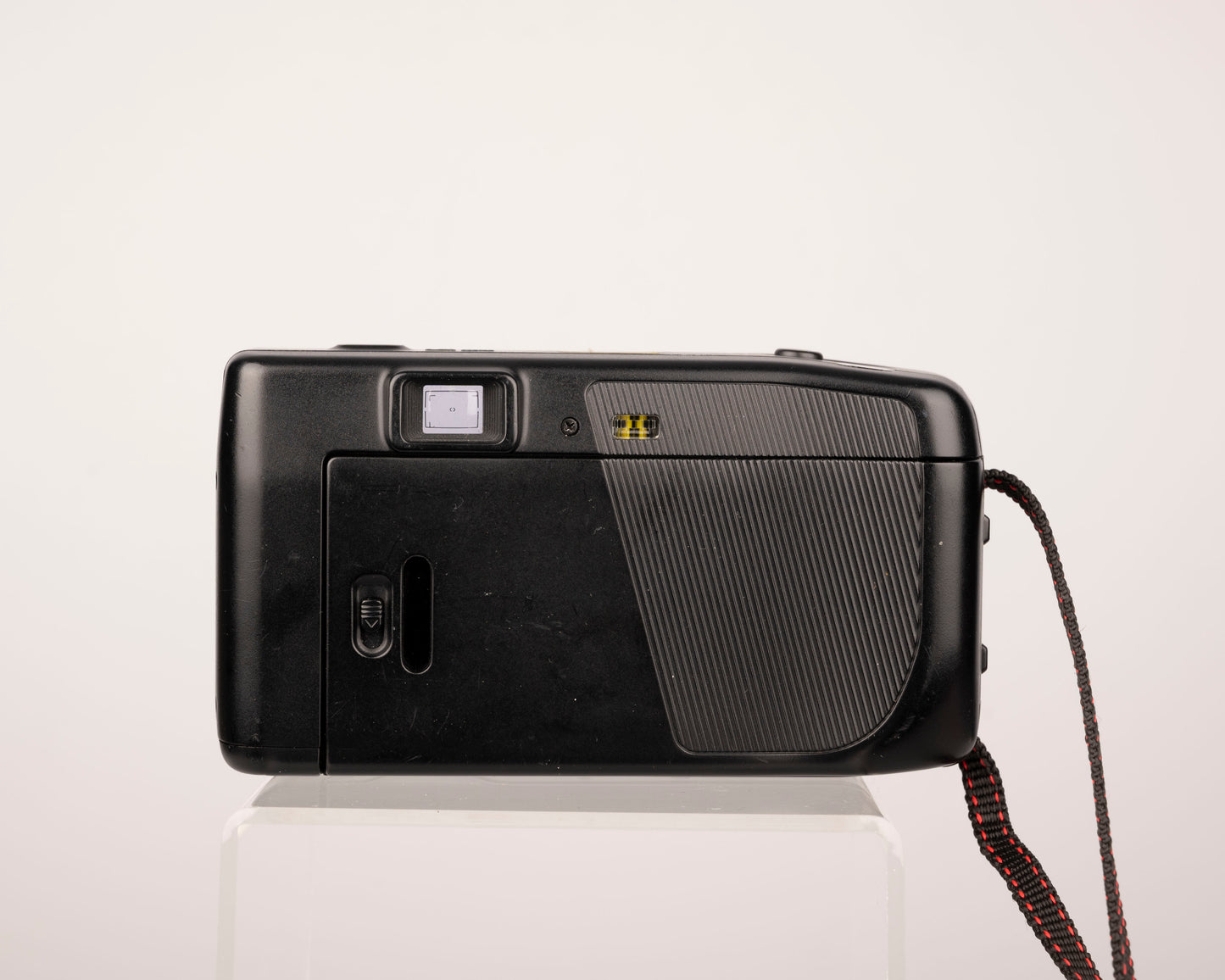 Nikon One Touch 100 35mm camera (serial 7081052)
