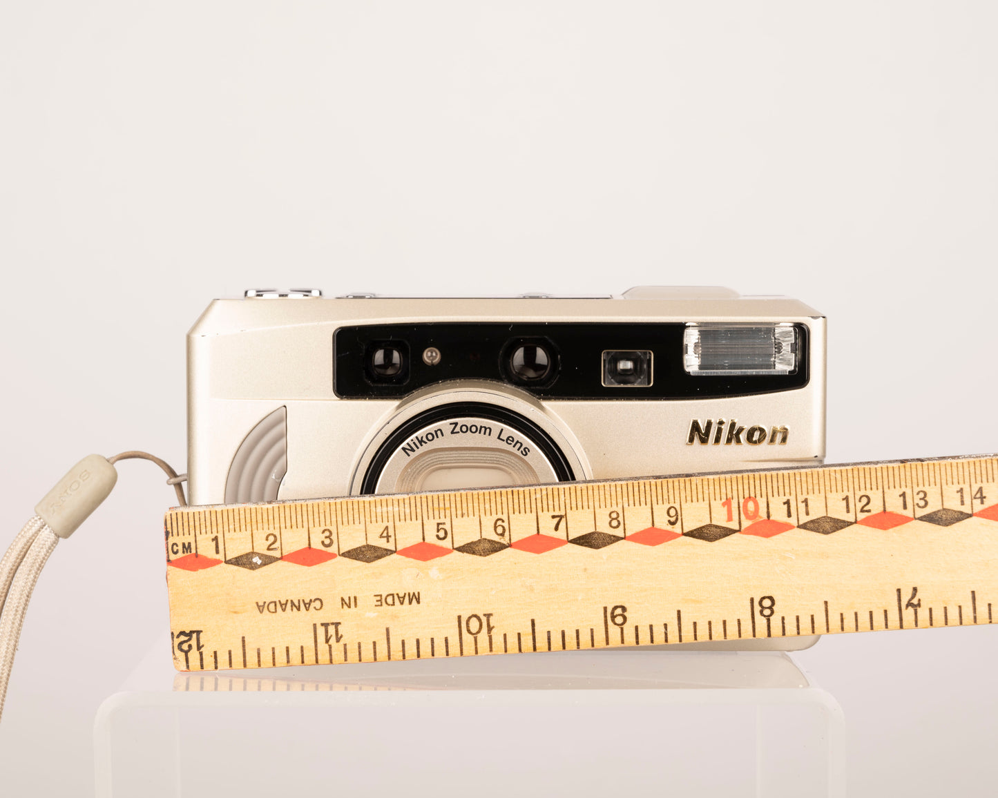 Appareil photo Nikon One Touch Zoom 90 35 mm (série 5019074)