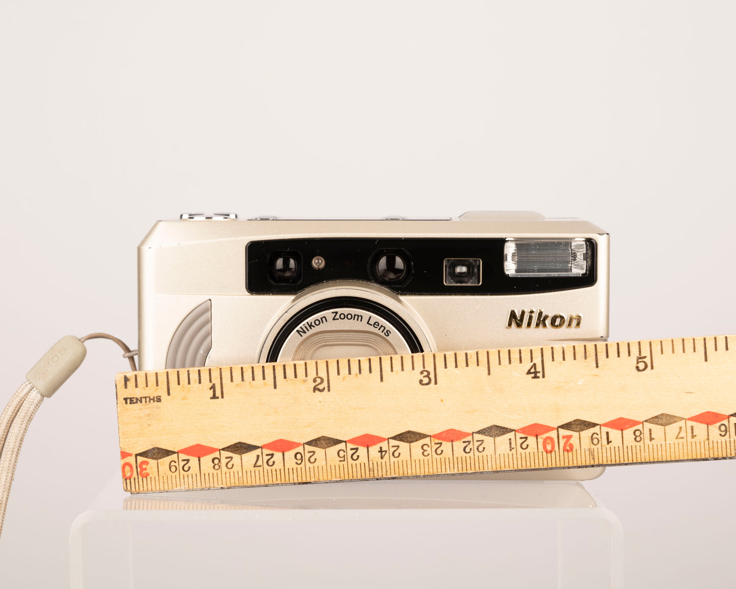Appareil photo Nikon One Touch Zoom 90 35 mm (série 5019074)
