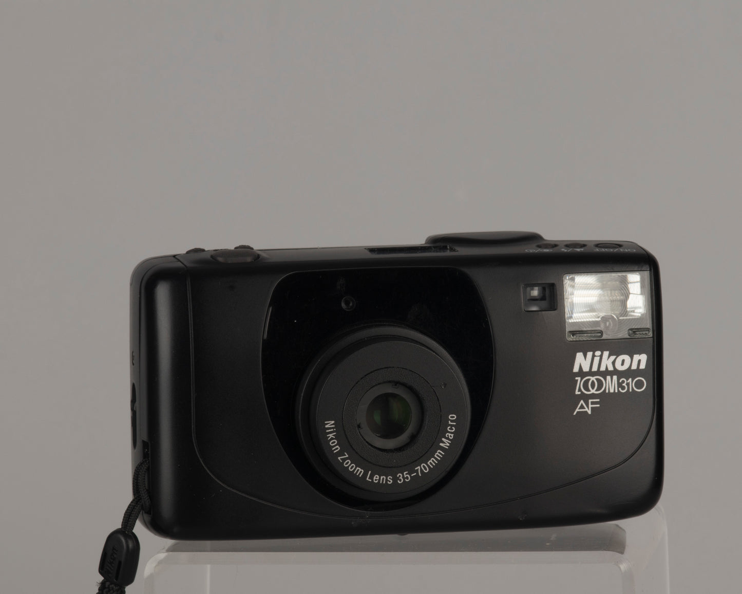 Appareil photo Nikon Zoom 310AF 35 mm avec étui