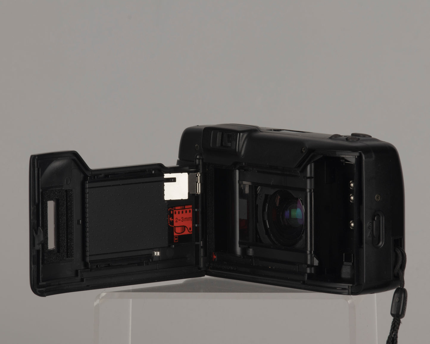 Appareil photo Nikon Zoom 310AF 35 mm avec étui