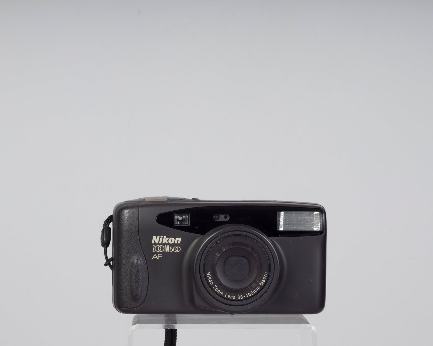 Nikon Zoom 500AF 35mm camera with case and manual (serial 7062642)
