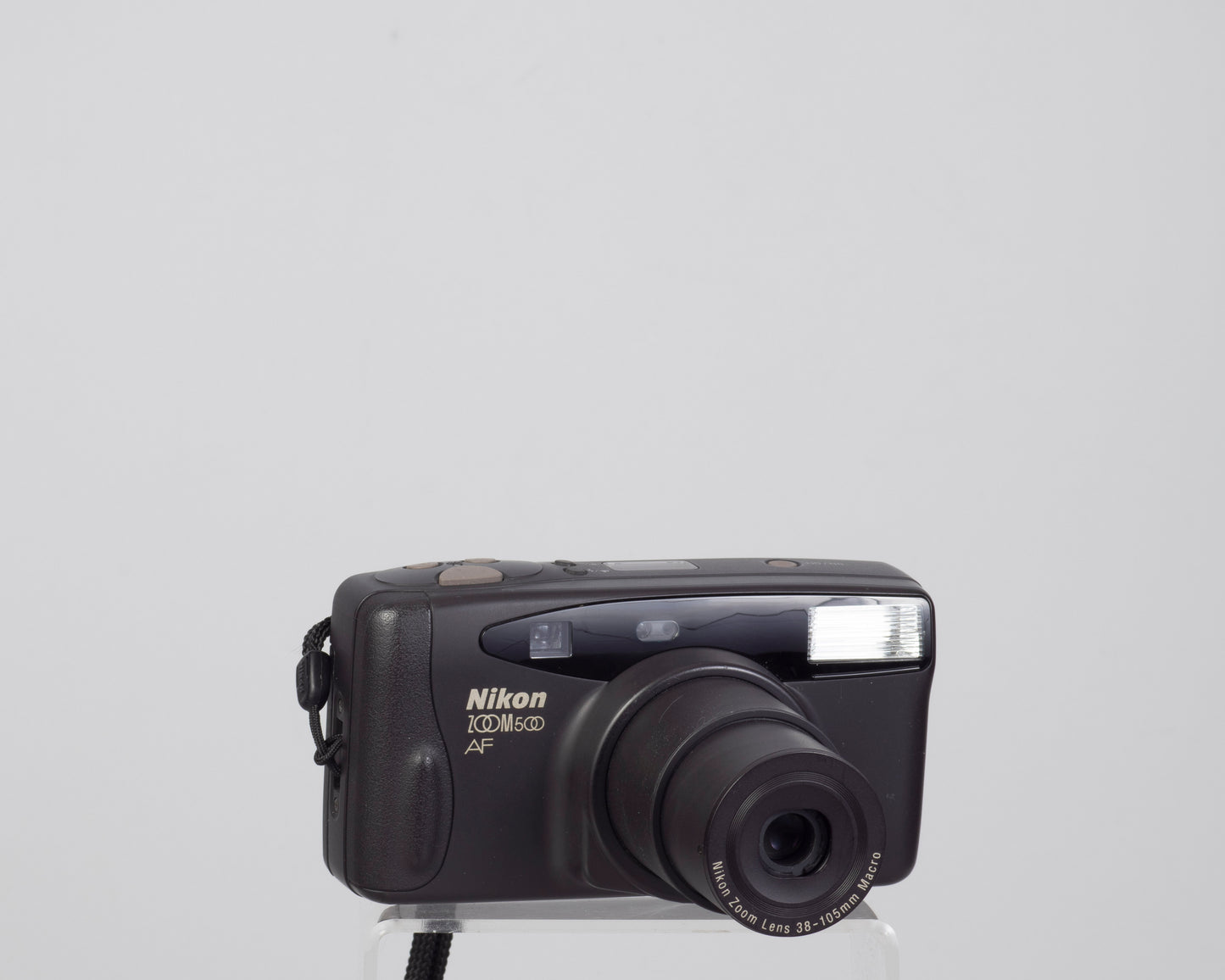 Nikon Zoom 500AF 35mm camera with case and manual (serial 7062642)