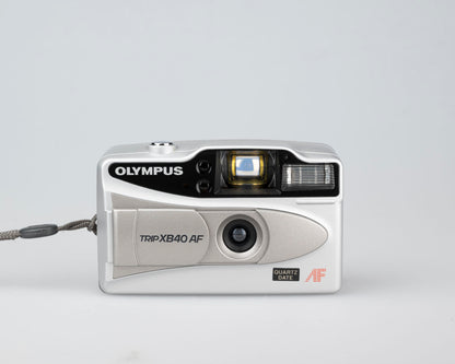 Appareil photo Olympus Trip XB40 AF 35 mm avec étui