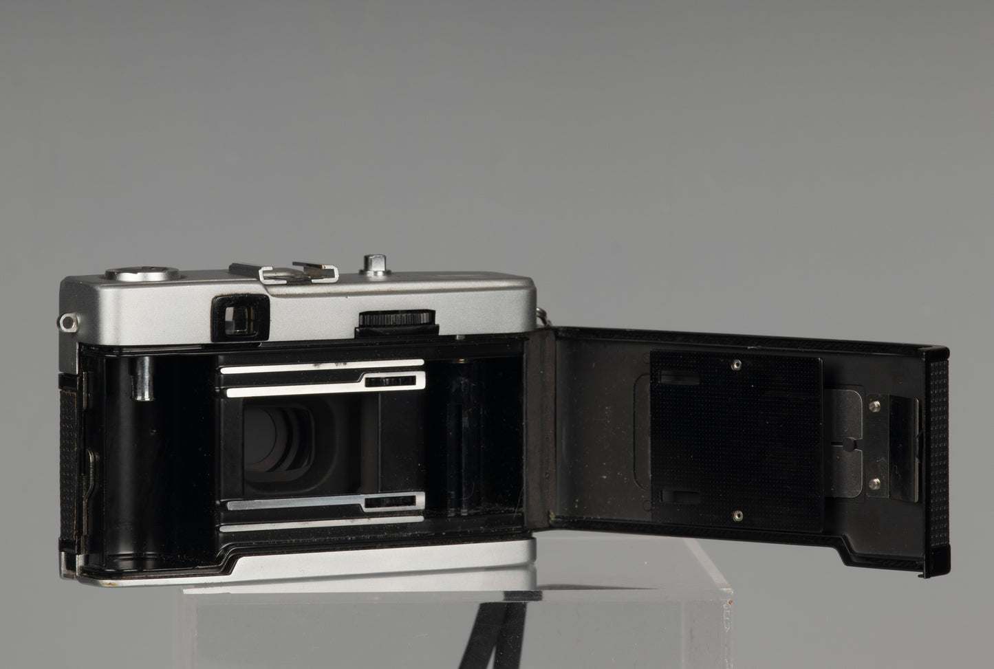 Olympus Trip 35 35mm camera