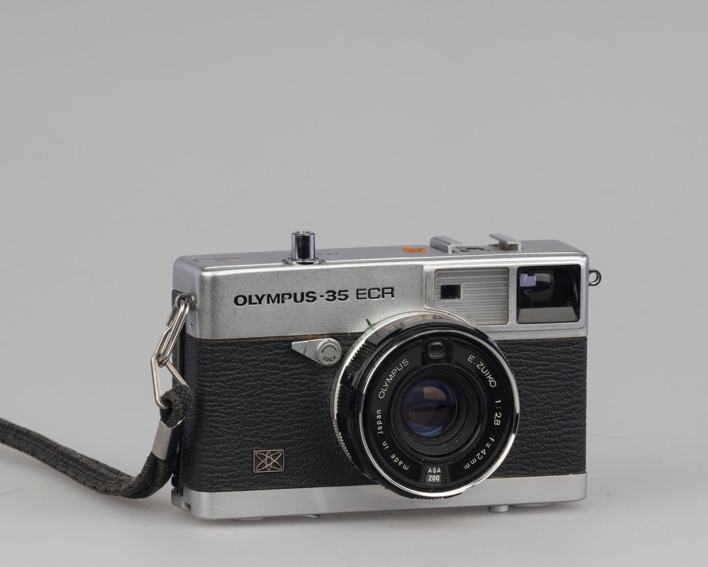 Olympus 35 ECR rangefinder 35mm camera with original box and case