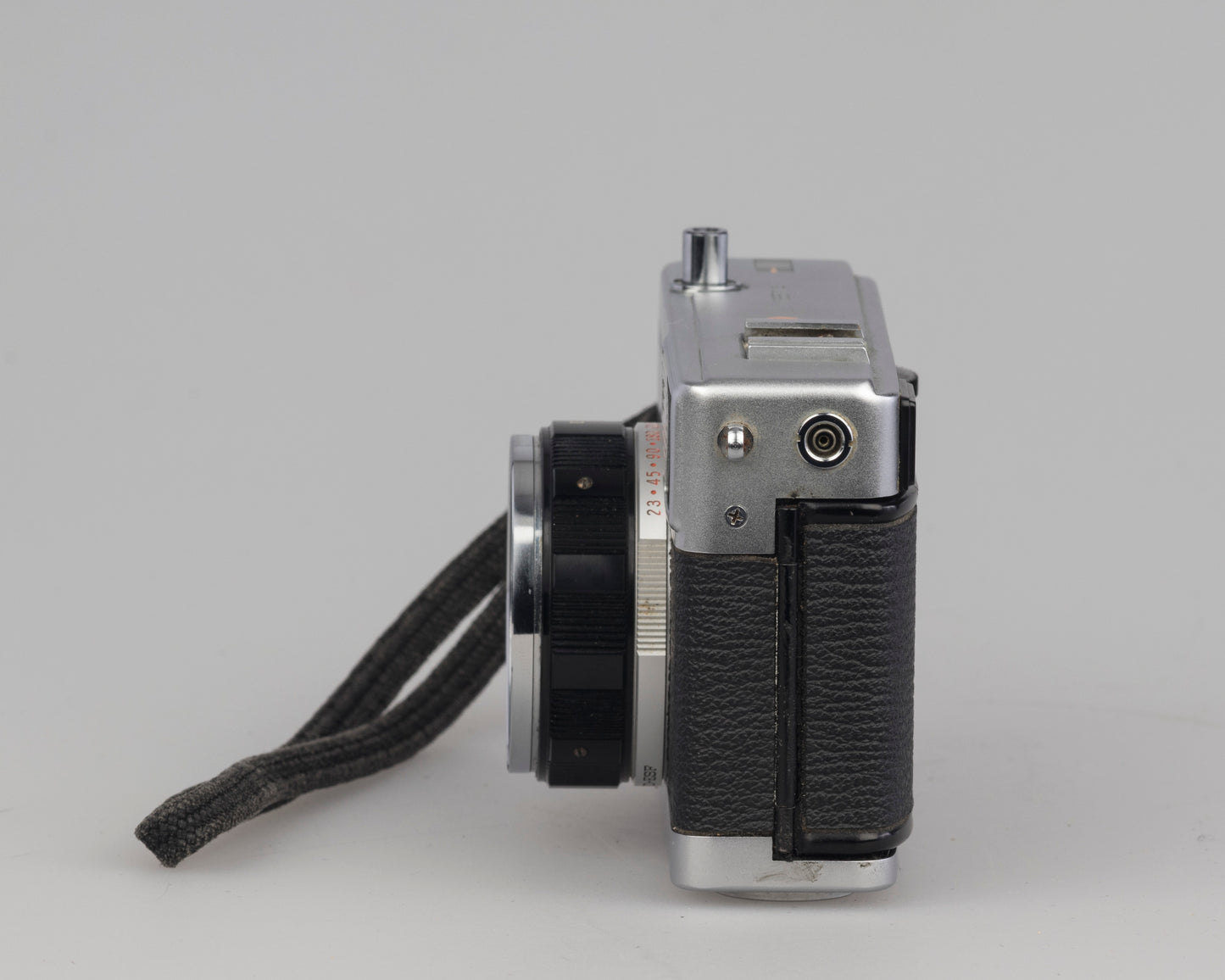 Olympus 35 ECR rangefinder 35mm camera with original box and case