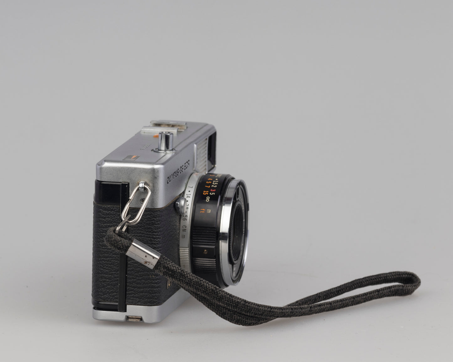 Olympus 35 ECR rangefinder 35mm camera with original box and case