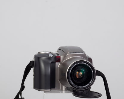 Olympus IS-20 QD 'bridge' Reflex 35 mm avec objectif 28-110 (série 1360187)