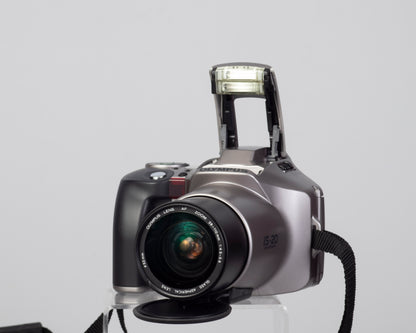 Olympus IS-20 QD 'bridge' Reflex 35 mm avec objectif 28-110 (série 1360187)