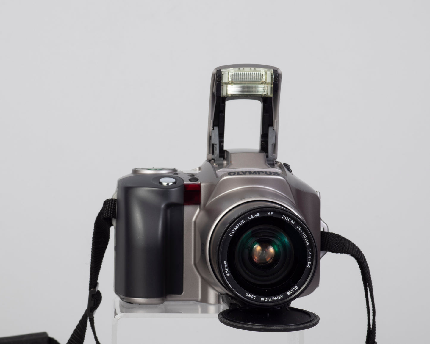 Olympus IS-20 QD 'bridge' Reflex 35 mm avec objectif 28-110 (série 1360187)