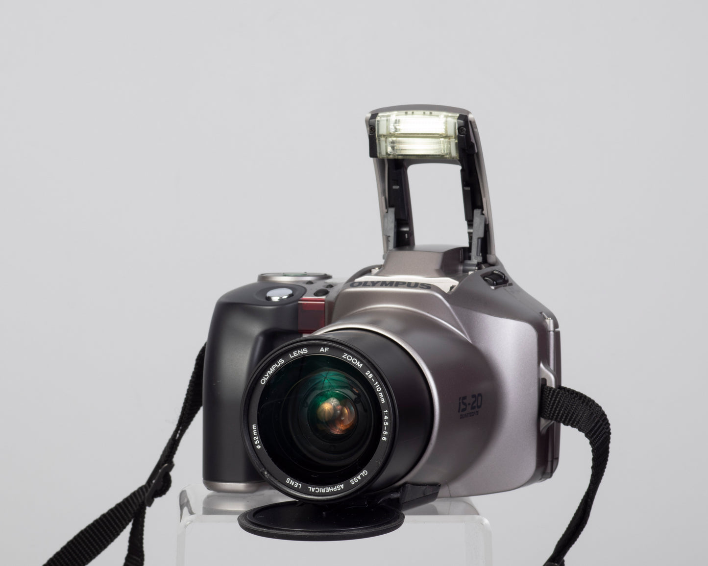 Olympus IS-20 QD 'bridge' Reflex 35 mm avec objectif 28-110 (série 1360187)
