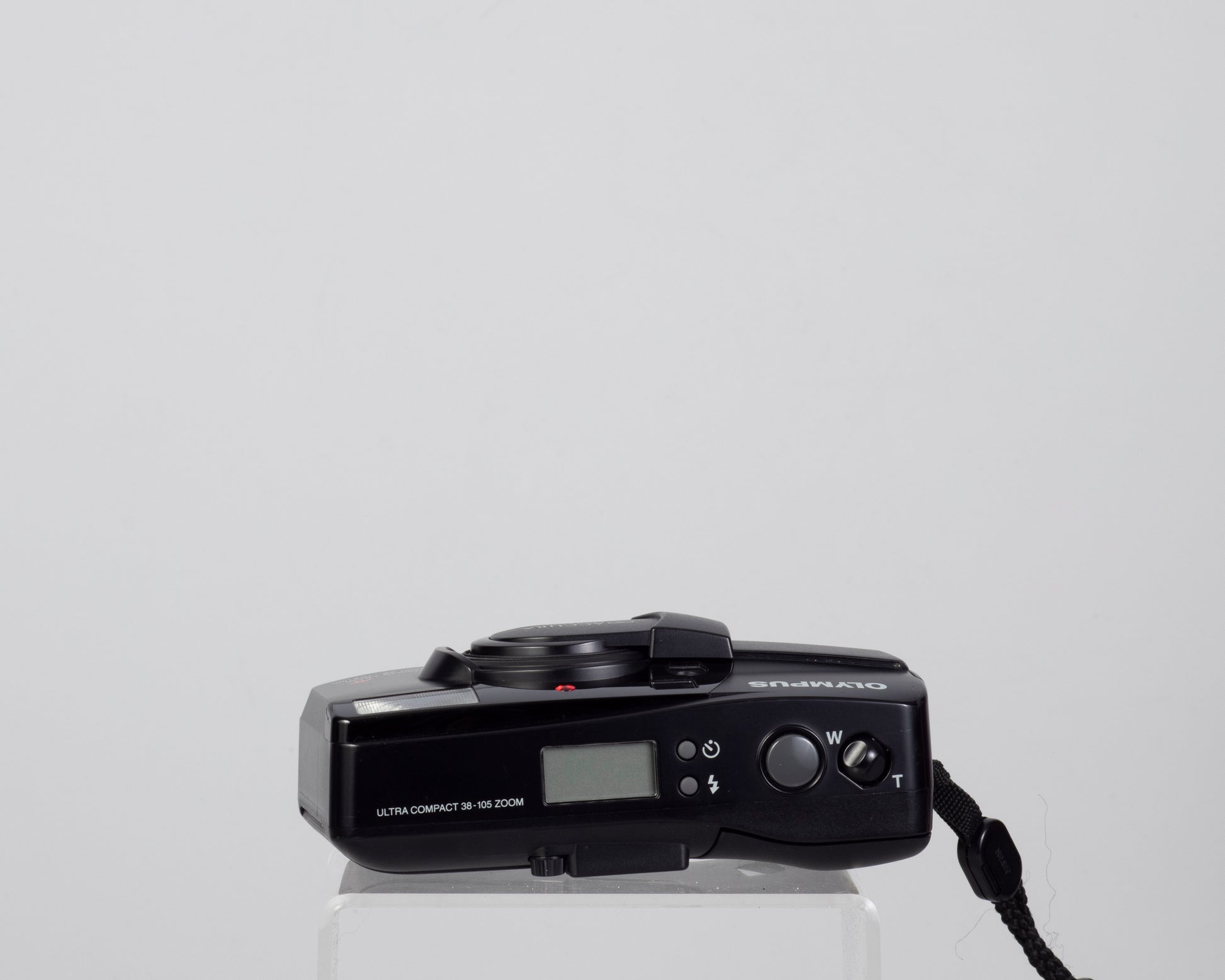 The Olympus Infinity Accura Zoom 105 35mm film camera with 38-105mm zoom lens