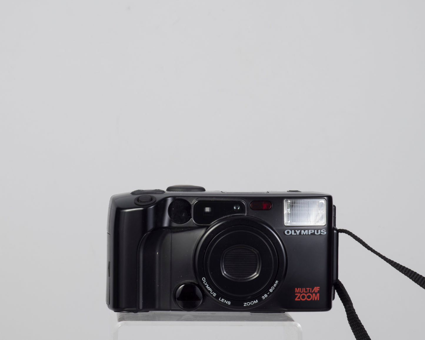 Olympus Infinity Zoom 200 35mm camera w/ manual and remote control