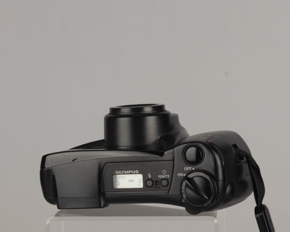 Appareil photo Olympus Infinity Accura Zoom 80 35 mm avec étui