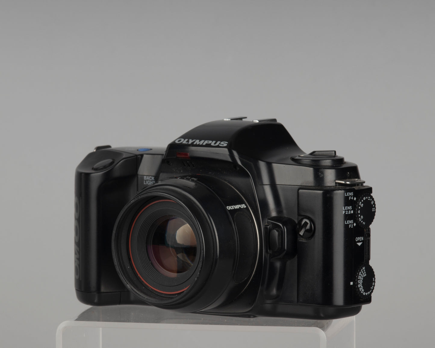 Olympus OM-88 Reflex 35 mm avec objectif 50 m f2 PF et adaptateur manuel 2