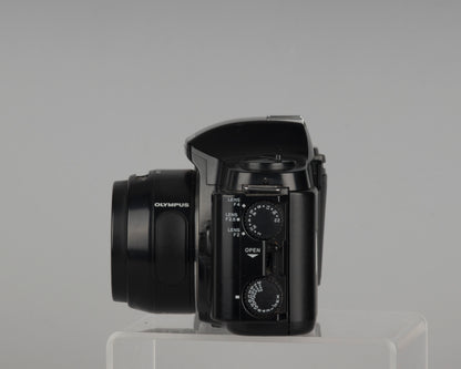 Olympus OM-88 Reflex 35 mm avec objectif 50 m f2 PF et adaptateur manuel 2