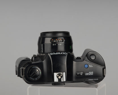 Olympus OM-88 Reflex 35 mm avec objectif 50 m f2 PF et adaptateur manuel 2