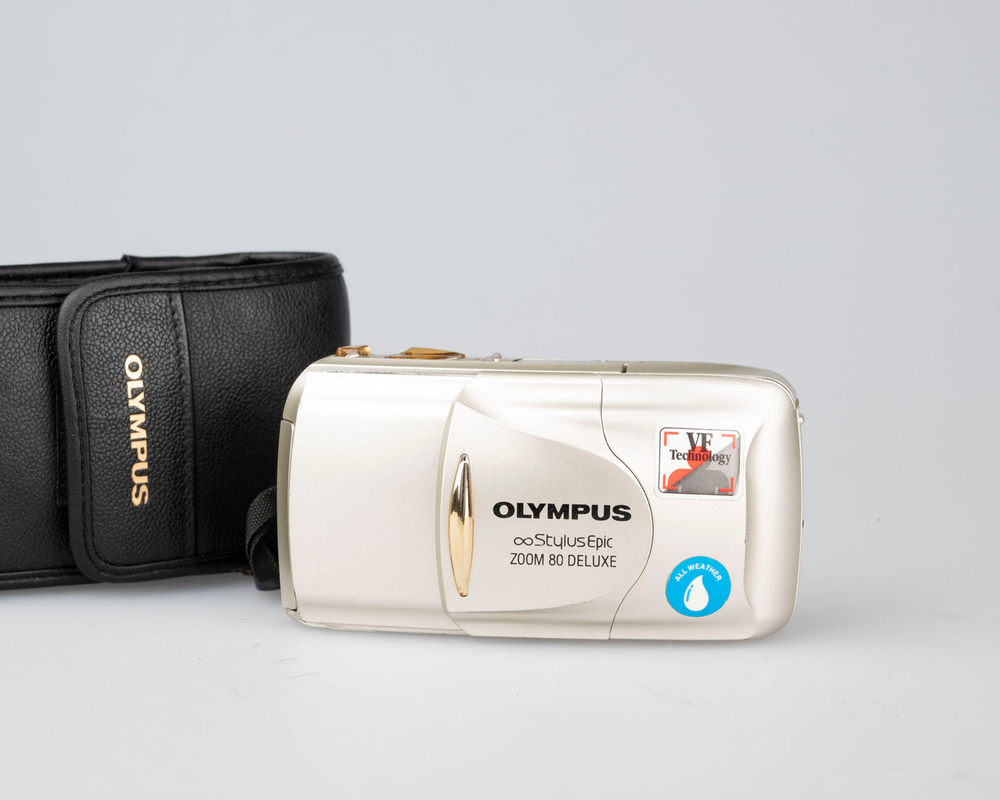 Olympus ∞ Stylus Epic Zoom 80 Deluxe 35mm film camera w/ case (serial 1130828)