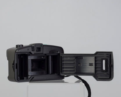 Appareil photo argentique 35 mm sans mise au point panoramique