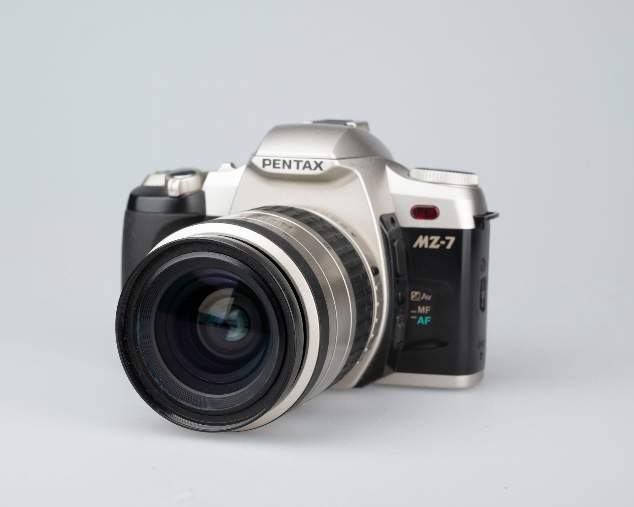 PENTAX MZ-7 FA 28-80mm レンズセット#342 Pentax MZ-7 35mm SLR w/ SMC Pentax-FA 28-80mm lens – New Wave Pool
